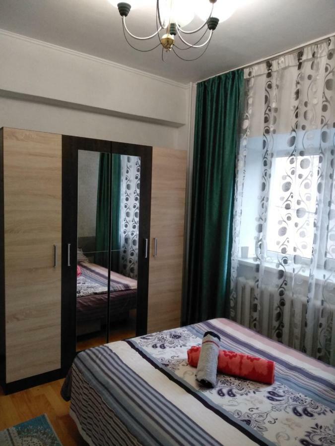 Nice Apartment On Samal 1 알마티 외부 사진